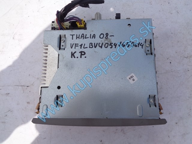 autorádio na renault tháliu II, 82007912531